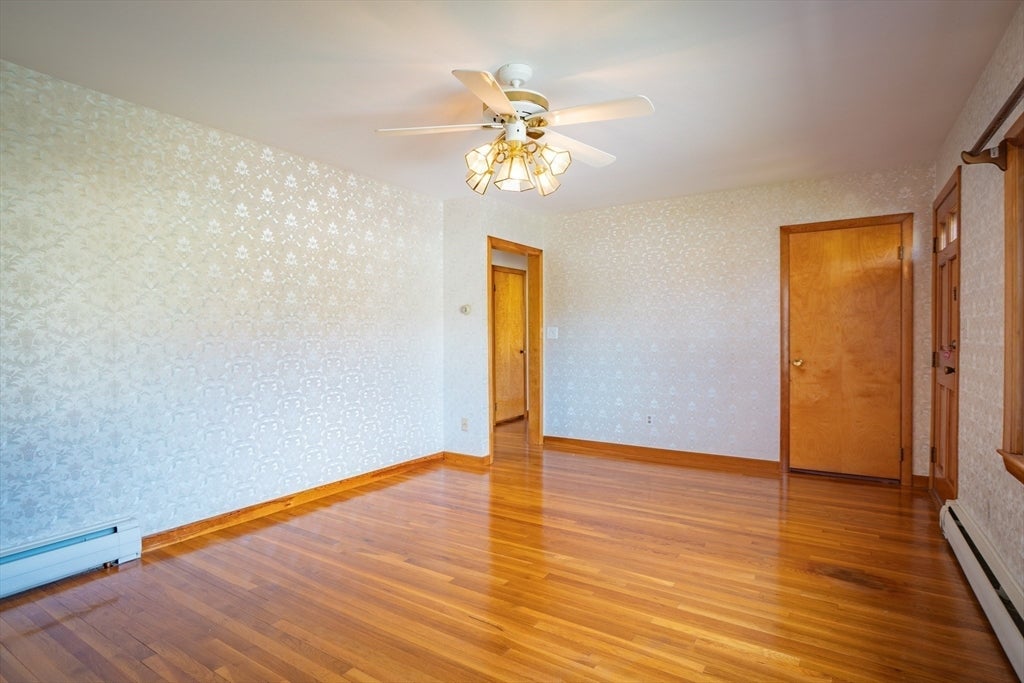 7 Cedarcrest Rd, Salem, MA, 7 Cedarcrest Rd, Salem, MA Photo #5