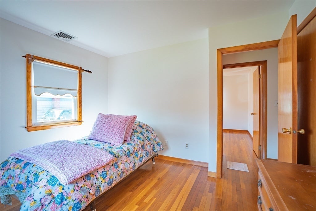 7 Cedarcrest Rd, Salem, MA, 7 Cedarcrest Rd, Salem, MA Photo #16