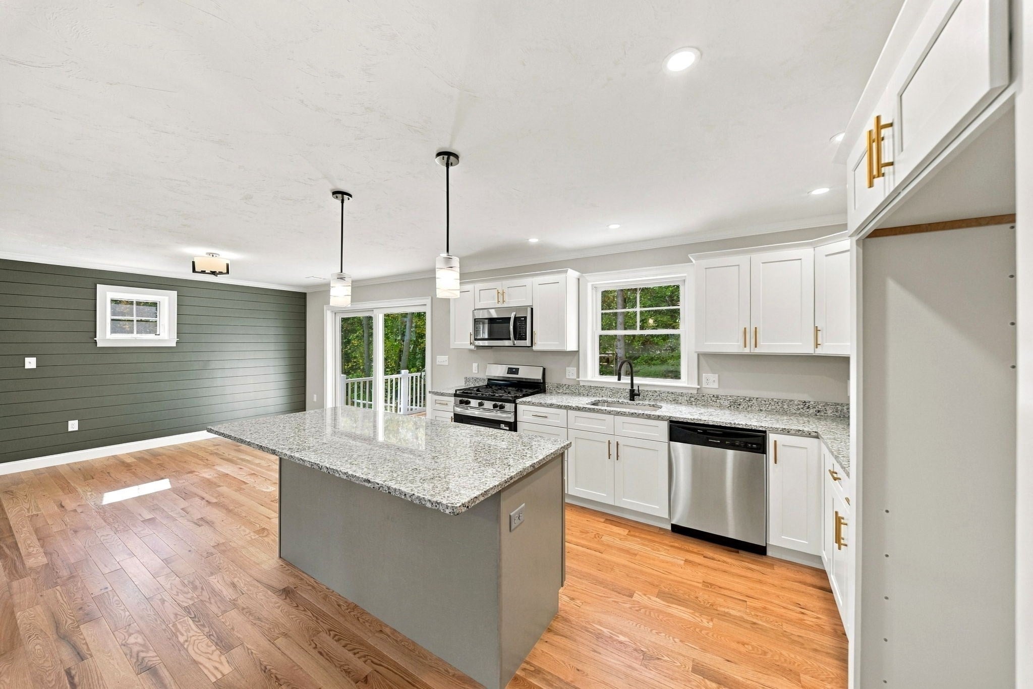 82 Sherrick Ave, Holbrook, MA, 82 Sherrick Ave, Holbrook, MA Photo #8