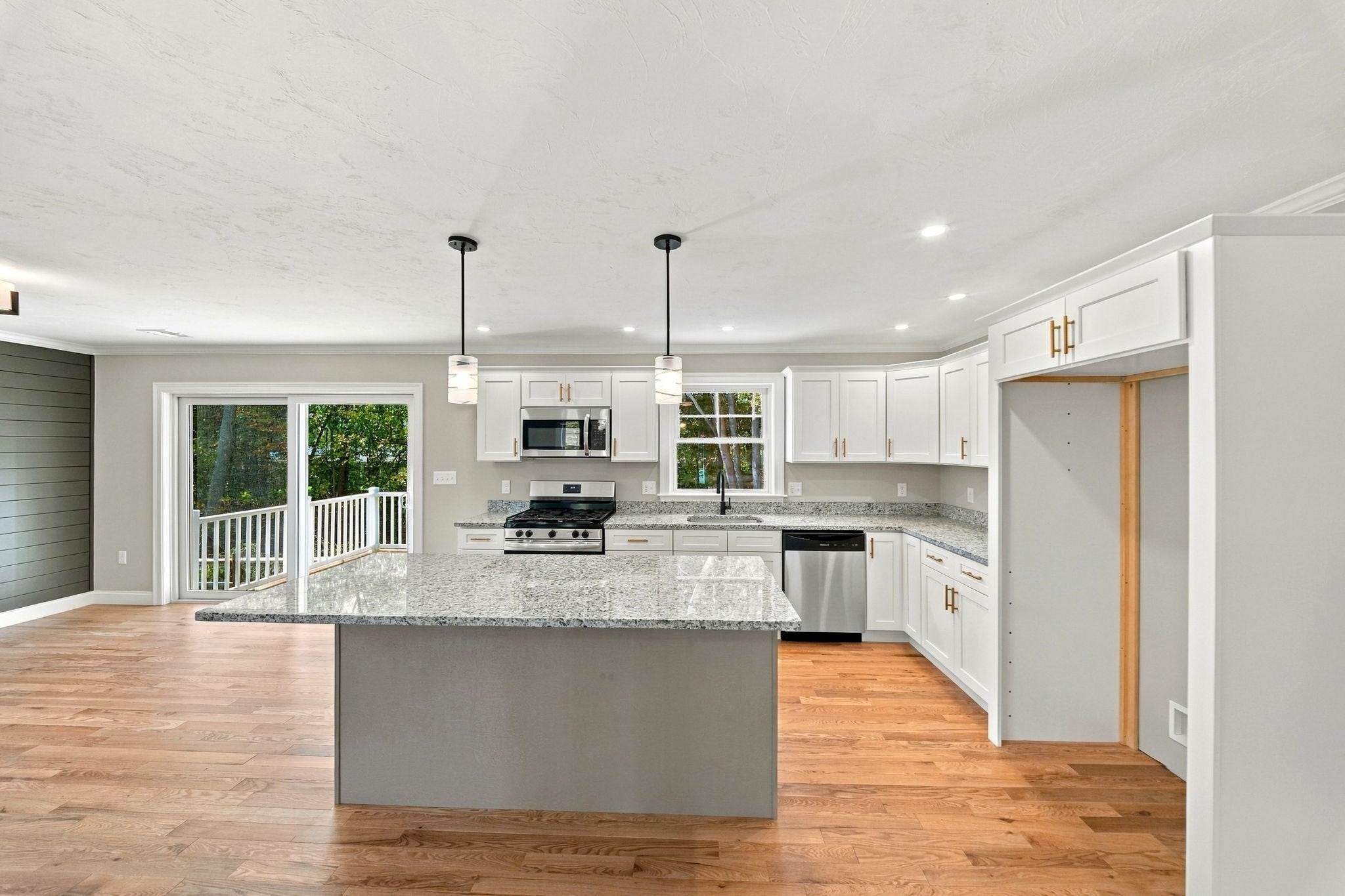 82 Sherrick Ave, Holbrook, MA, 82 Sherrick Ave, Holbrook, MA Photo #7