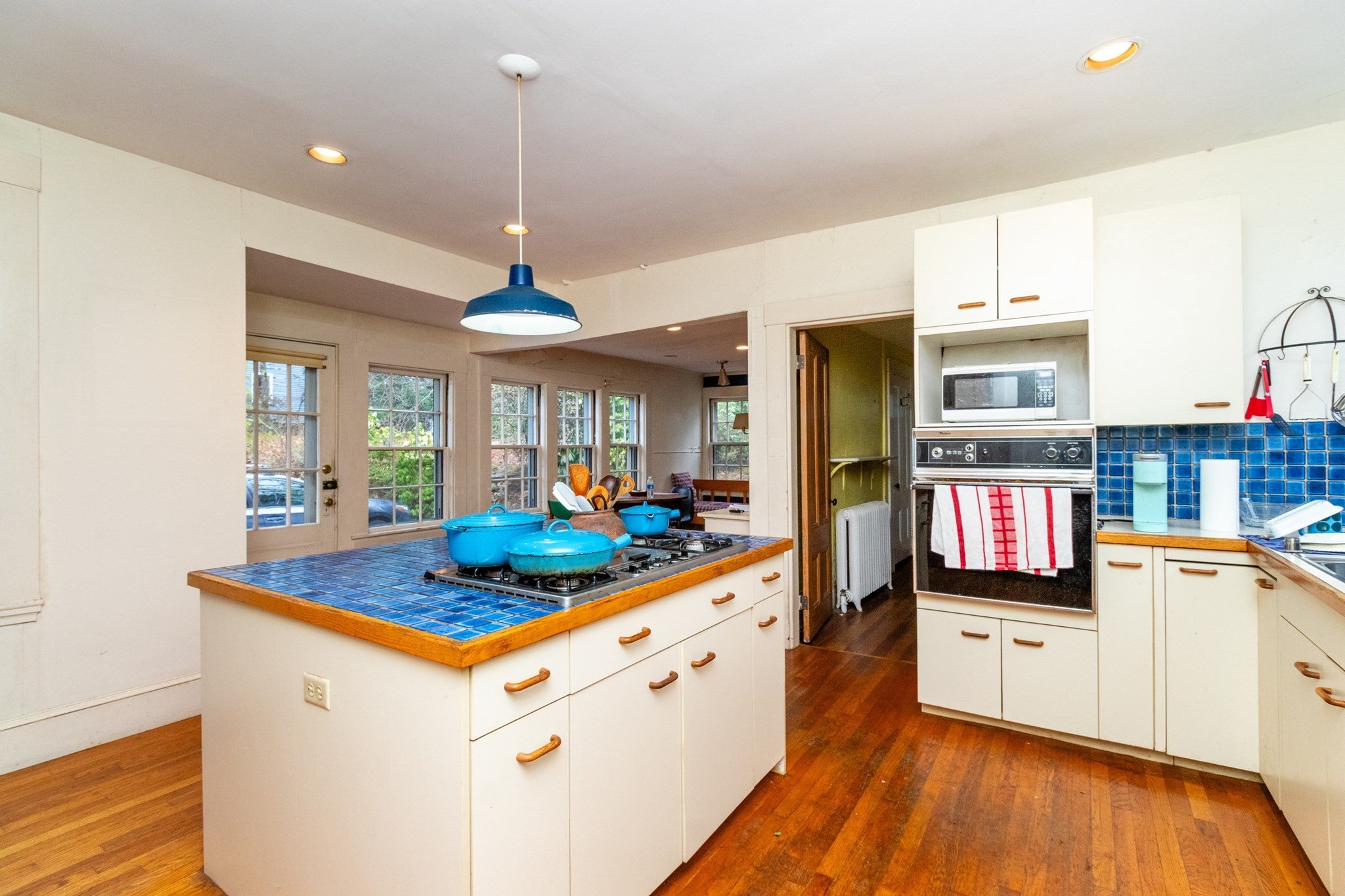 140 Pleasant St, Newton, MA Photo #29