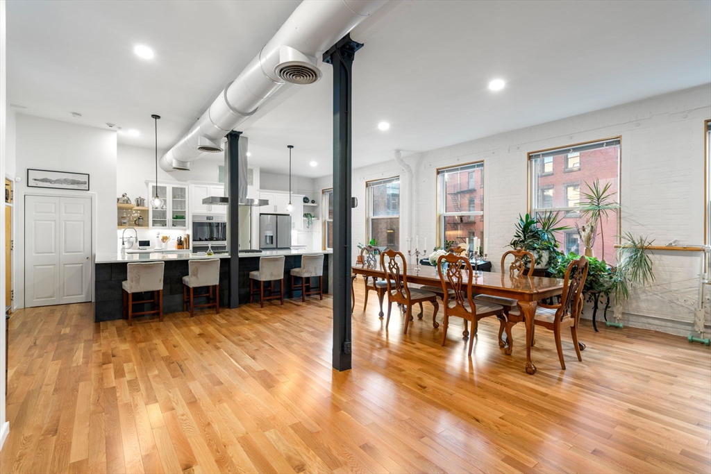 76 Batterymarch St. 5