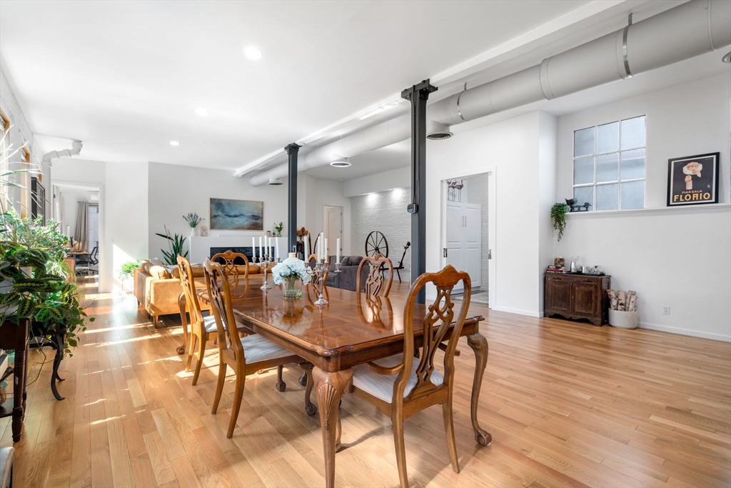 76 Batterymarch St. 5