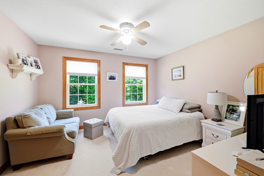 796 Federal St, Belchertown, MA Photo #22