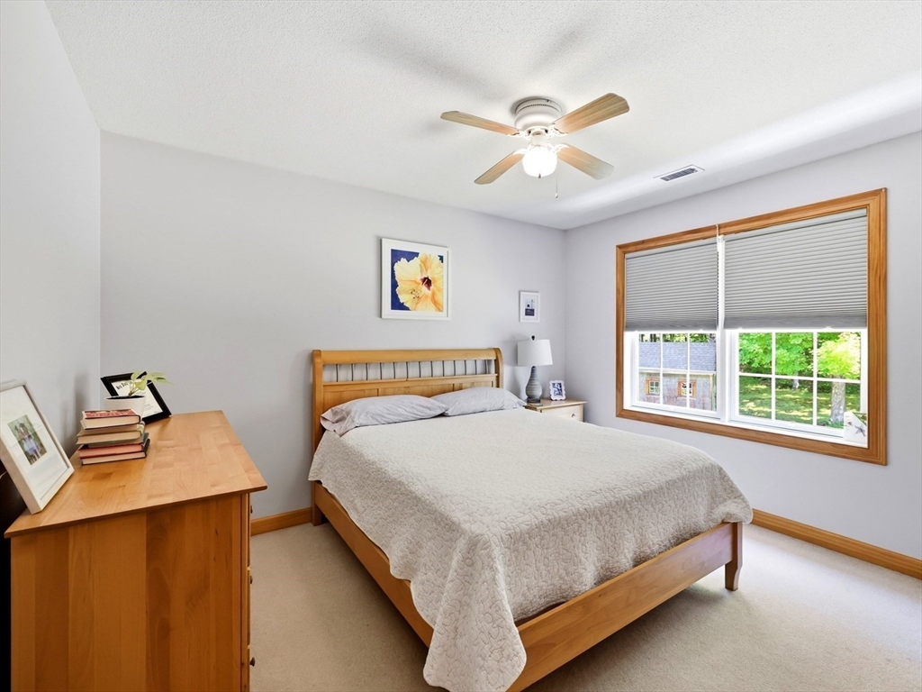 796 Federal St, Belchertown, MA Photo #24