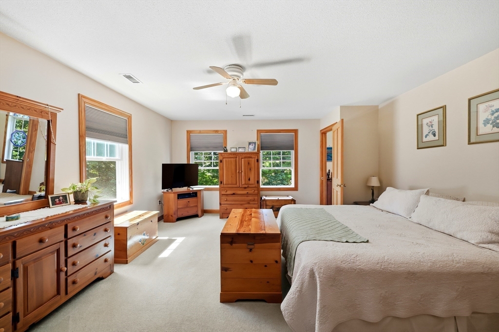 796 Federal St, Belchertown, MA Photo #17