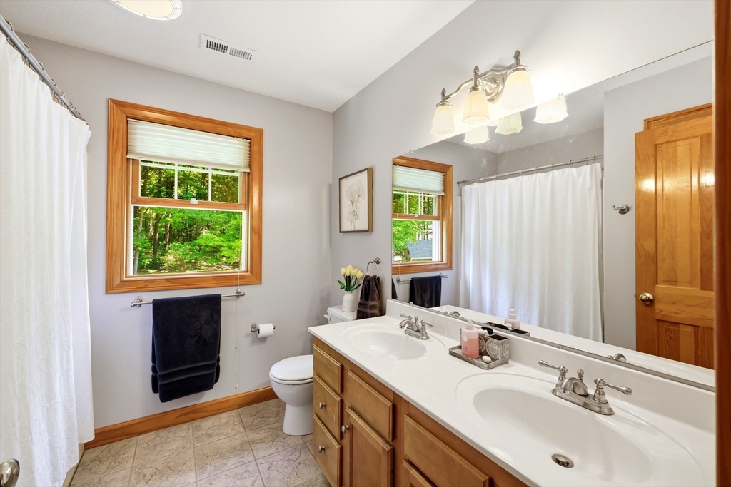 796 Federal St, Belchertown, MA Photo #23