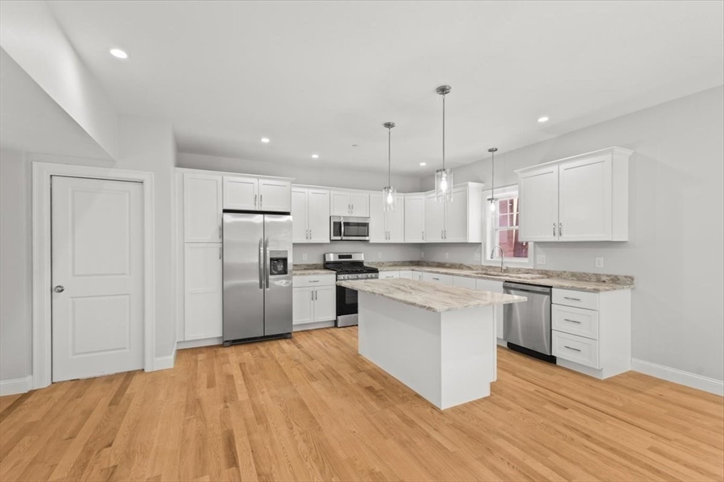 46 Harrison St 4