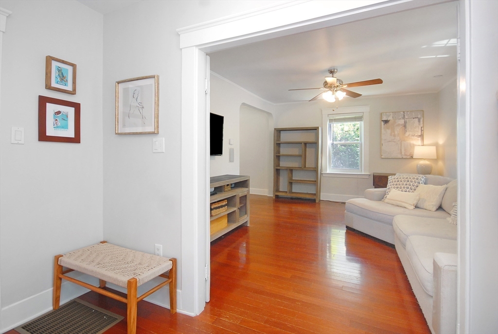 2 Sherman St