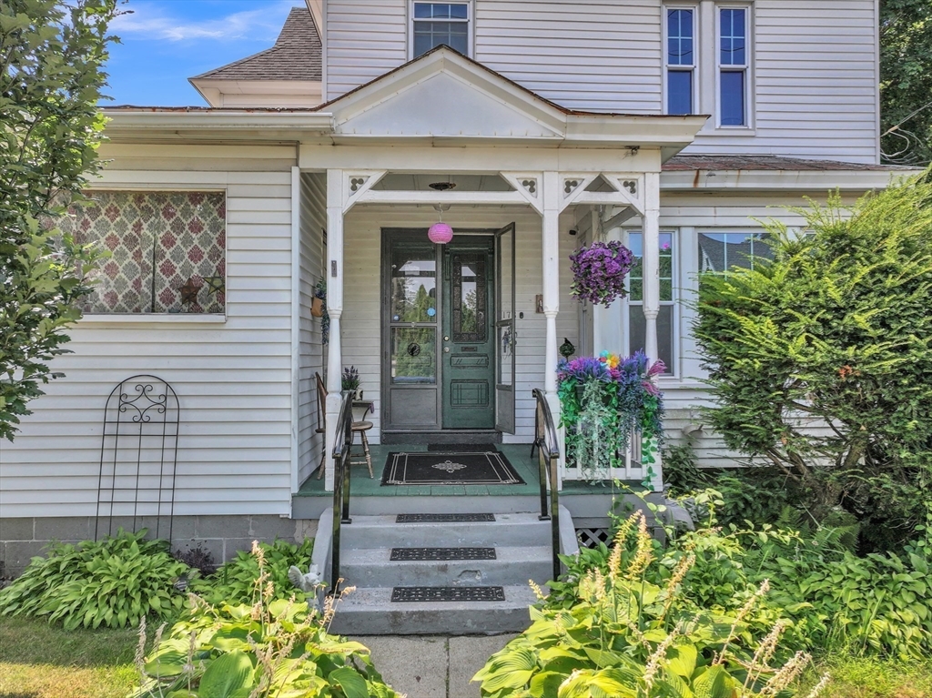 176 Merriam Ave