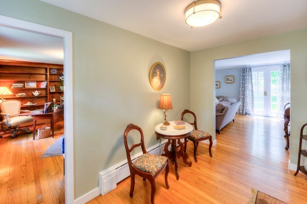 5 Algonquin Rd