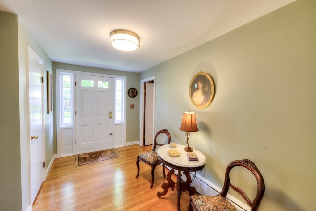 5 Algonquin Rd