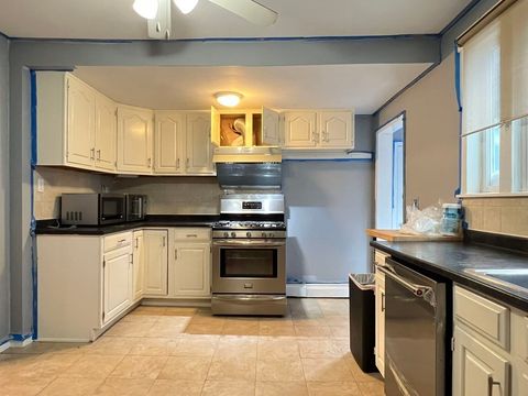Photo of 162 Pine St #SF, Quincy, MA 02170 (MLS # 73543489)