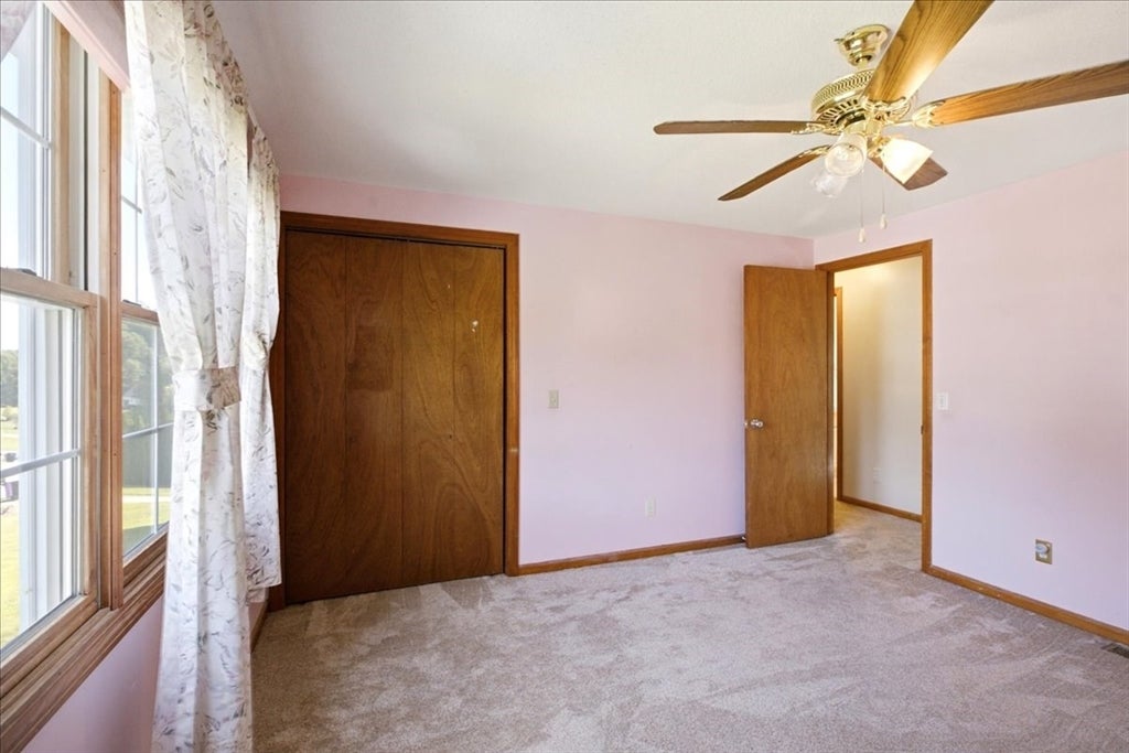 18 Scott Hollow Dr, Holyoke, MA, 18 Scott Hollow Dr, Holyoke, MA Photo #21