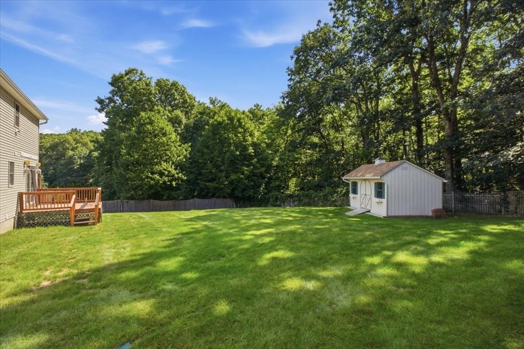 18 Scott Hollow Dr, Holyoke, MA, 18 Scott Hollow Dr, Holyoke, MA Photo #38