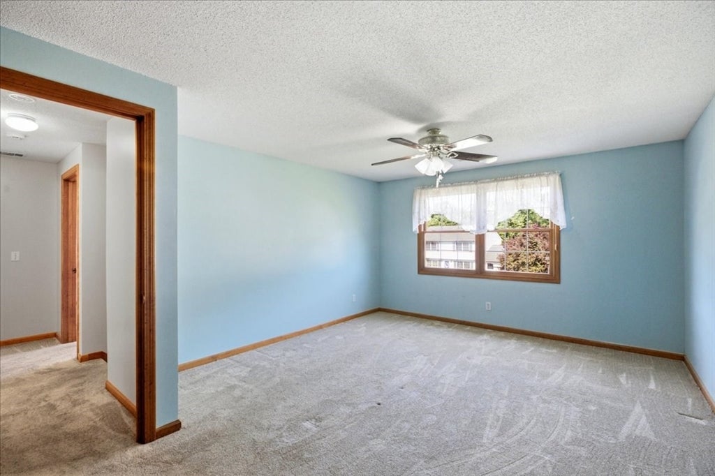 18 Scott Hollow Dr, Holyoke, MA, 18 Scott Hollow Dr, Holyoke, MA Photo #24