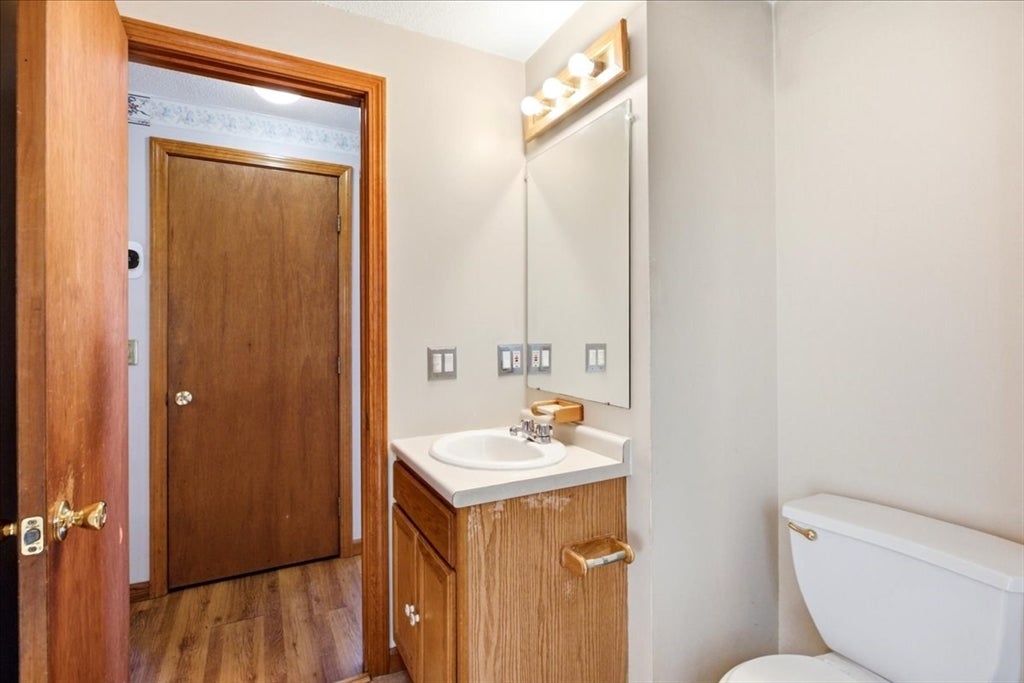 18 Scott Hollow Dr, Holyoke, MA, 18 Scott Hollow Dr, Holyoke, MA Photo #19