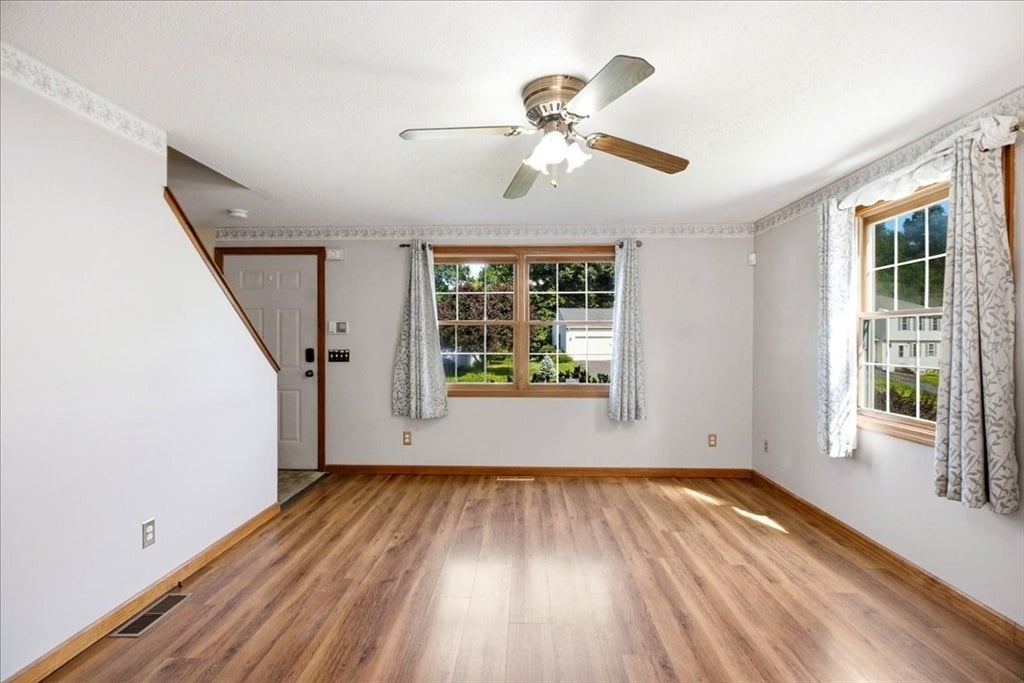 18 Scott Hollow Dr, Holyoke, MA, 18 Scott Hollow Dr, Holyoke, MA Photo #13