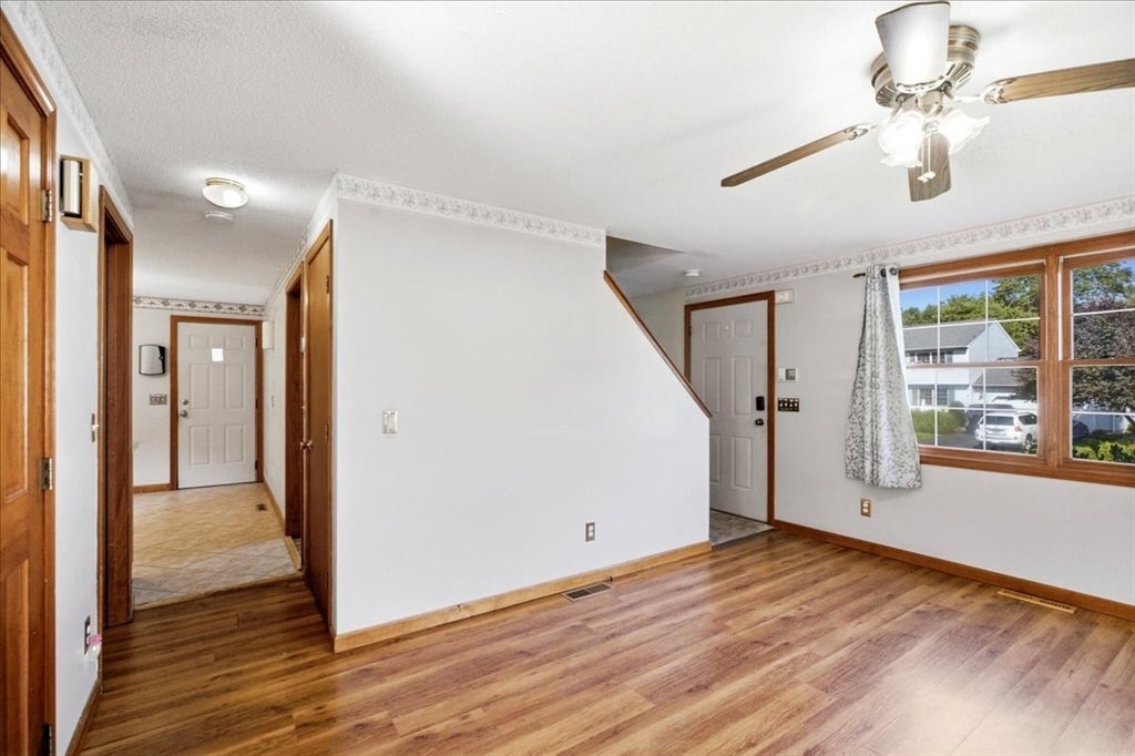 18 Scott Hollow Dr, Holyoke, MA, 18 Scott Hollow Dr, Holyoke, MA Photo #12