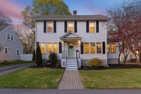 Photo of 80 Vassar St, Worcester, MA 01602 (MLS # 73511946)