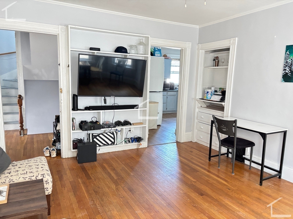 6 Bayard St 1