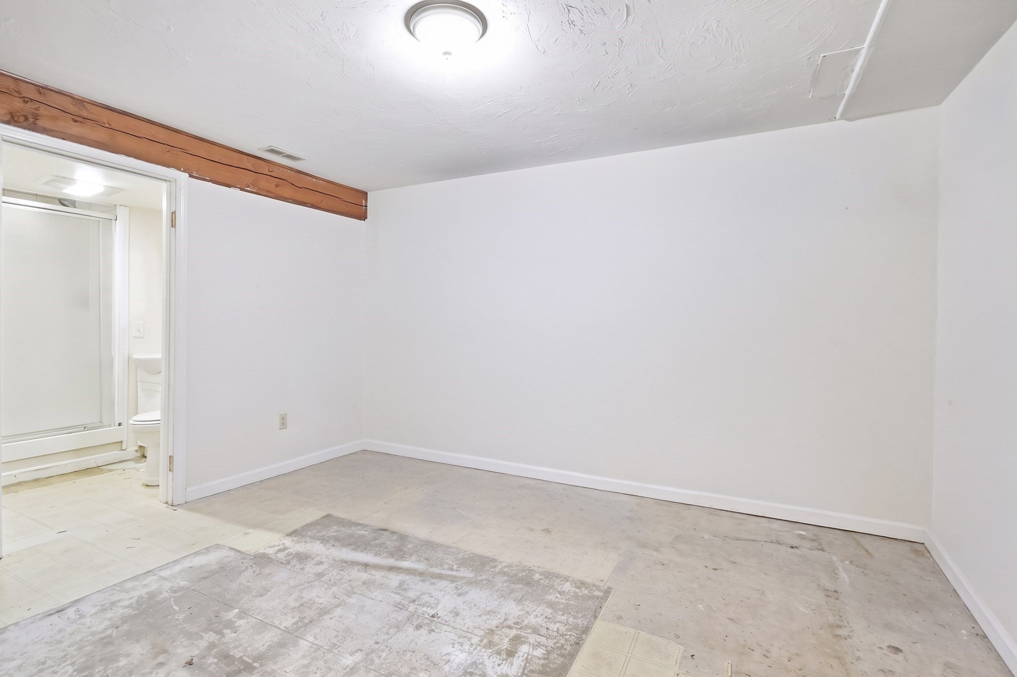 97 Forest ST #2, Lowell, MA, 97 Forest ST #2, Lowell, MA Photo #26