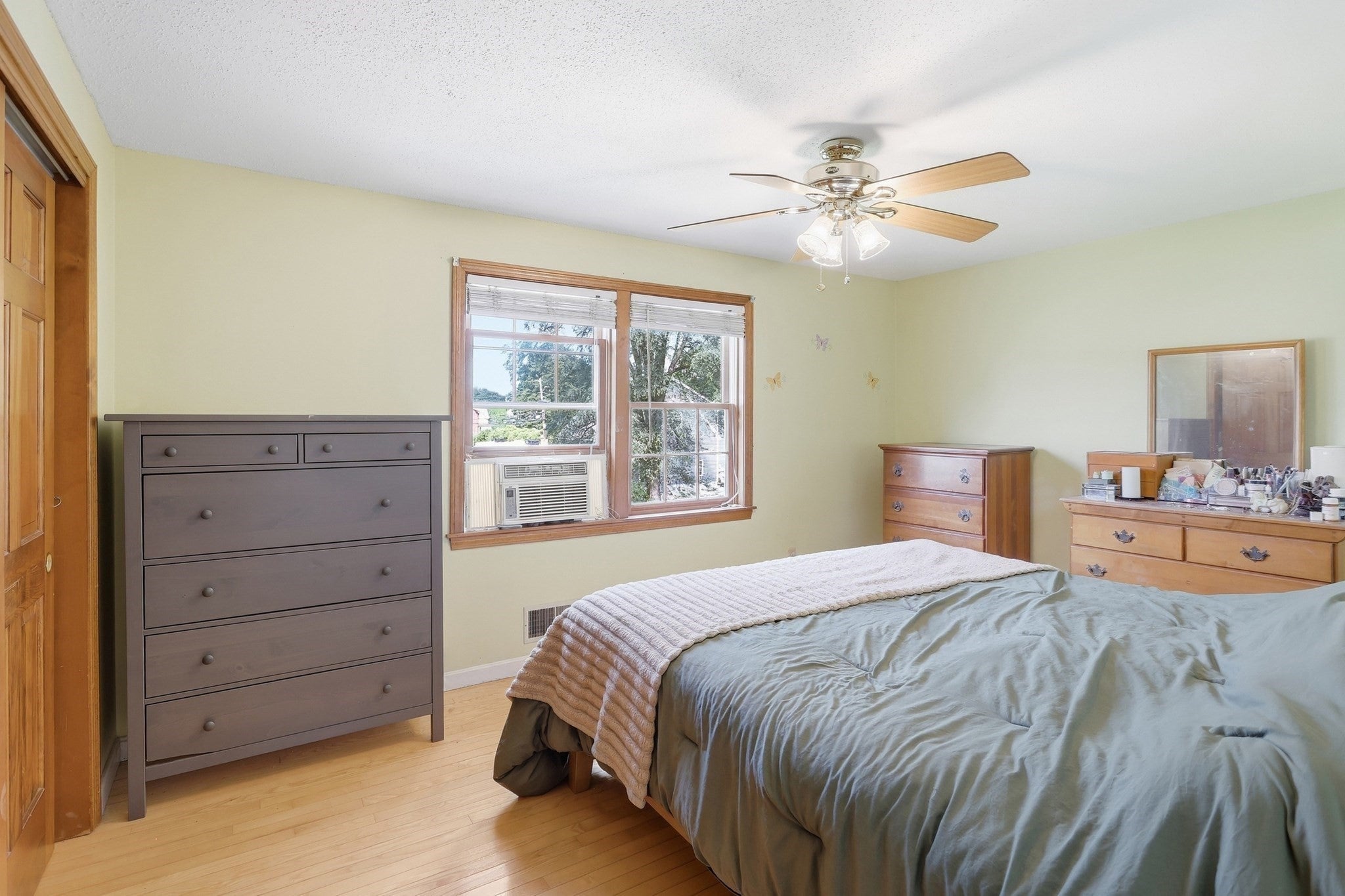 97 Forest ST #2, Lowell, MA, 97 Forest ST #2, Lowell, MA Photo #16