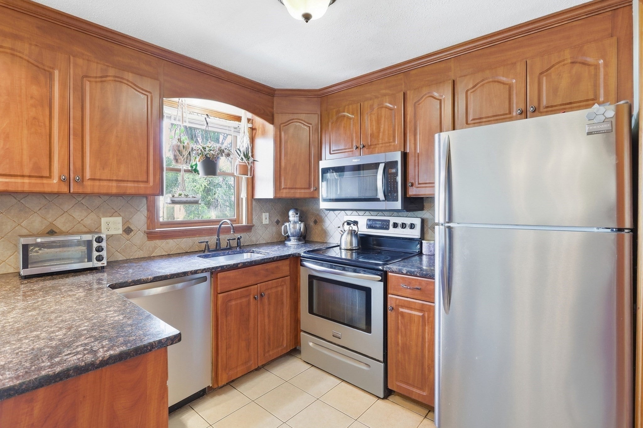 97 Forest ST #2, Lowell, MA, 97 Forest ST #2, Lowell, MA Photo #12
