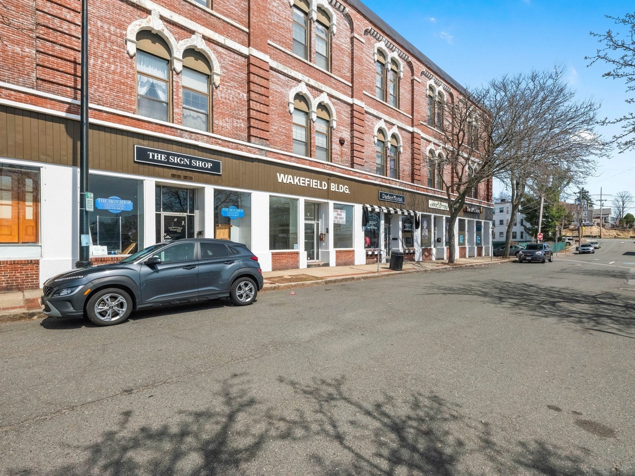 414-416 Main St