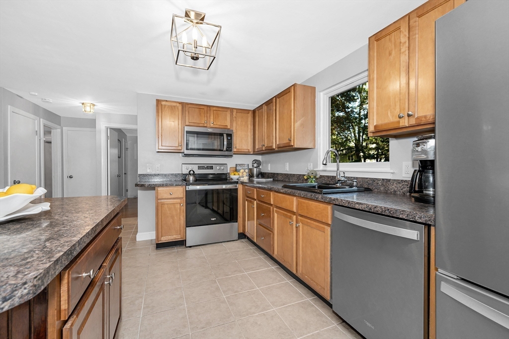 43 Hiawatha Rd