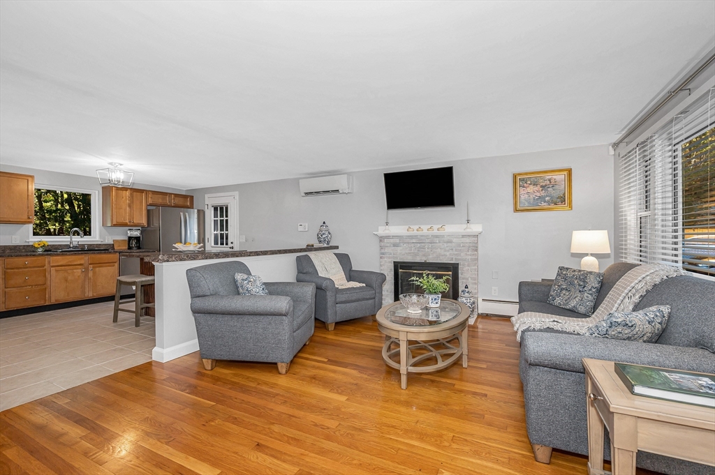 43 Hiawatha Rd