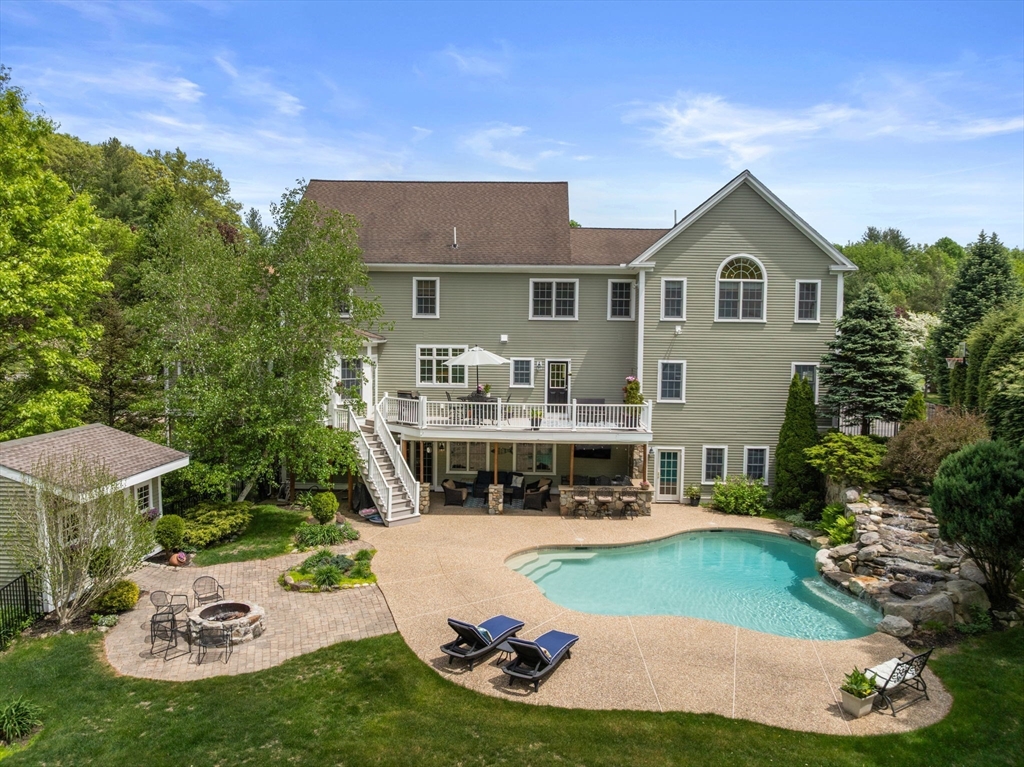 9 Freedom Dr
