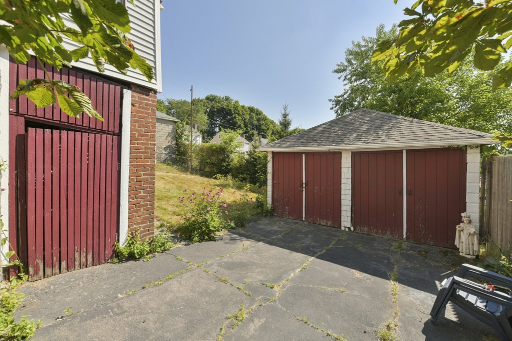 30 Pleasant Hill Ave