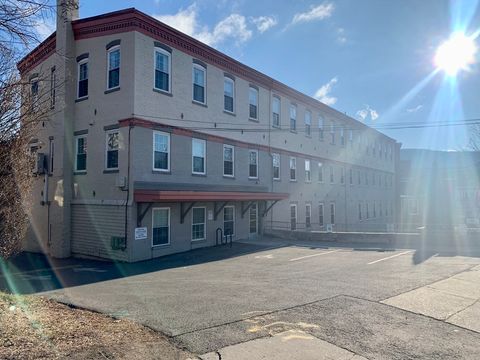 123 Union St 101 #10 Easthampton MA 01027