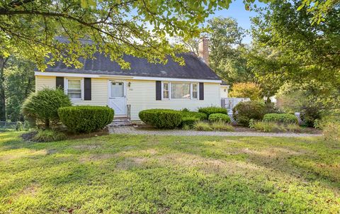 400 River Rd Hudson MA 01749