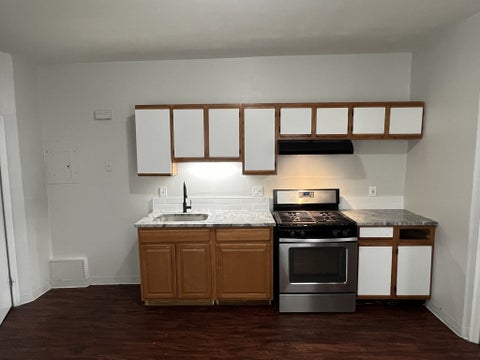Photo of 38 George St #2E, New Bedford, MA 02744 (MLS # 73535347)