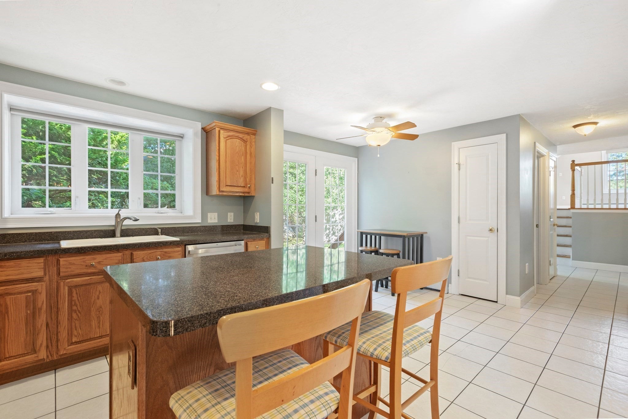 3 Brunelle Dr, Rutland, MA Photo #7