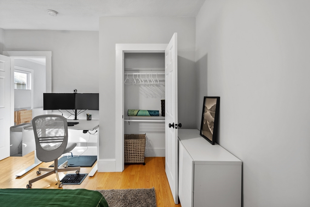 14 Everett ST #14-1, Medford, MA Photo #11
