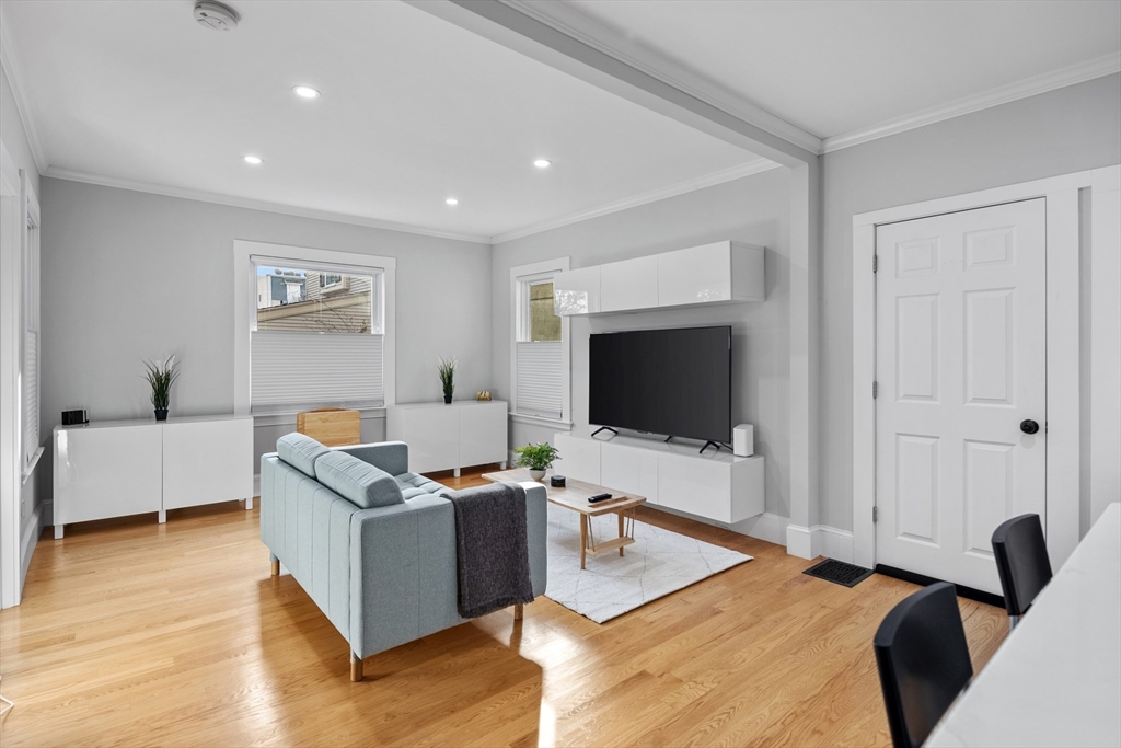 14 Everett ST #14-1, Medford, MA Photo #6