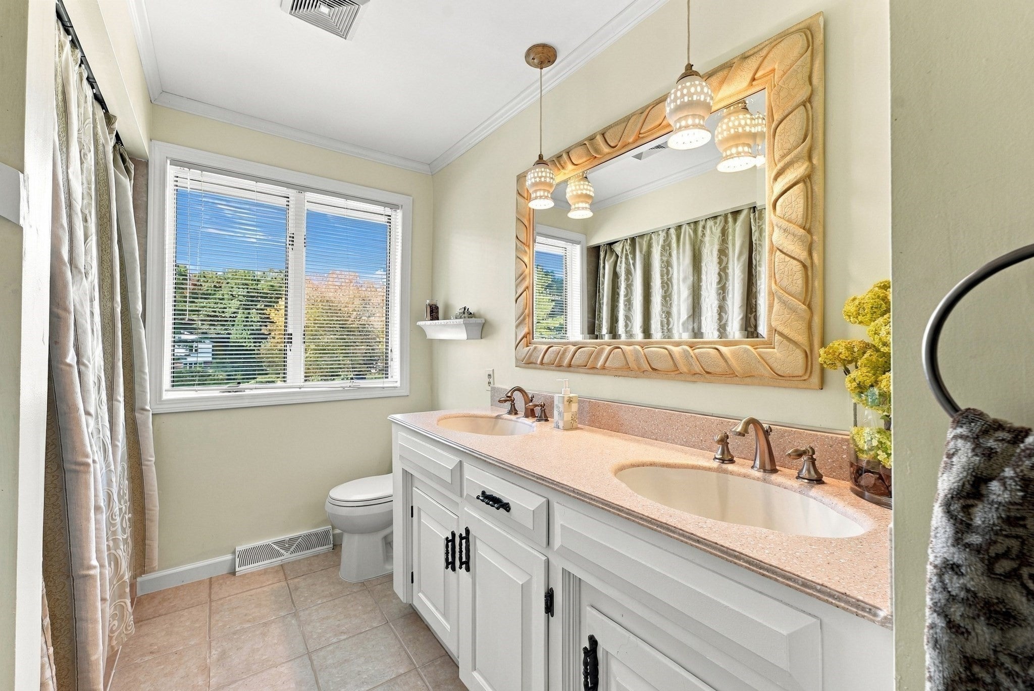 65 Meadowlark Circle, Ludlow, MA Photo #25