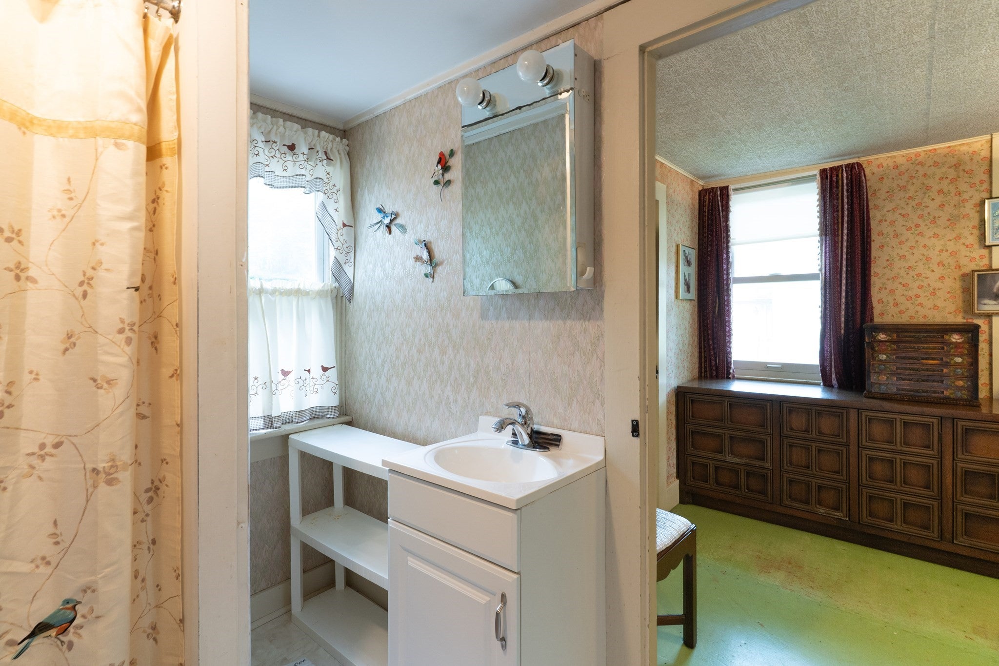 7 Huguenot Rd, Oxford, MA Photo #24