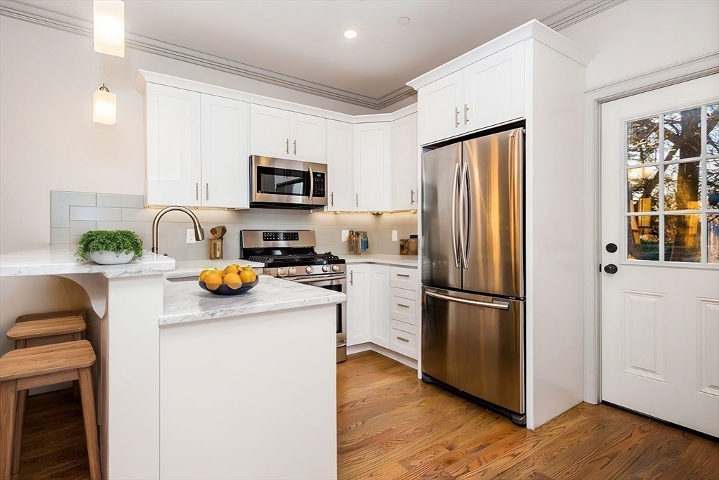 53 River St 53