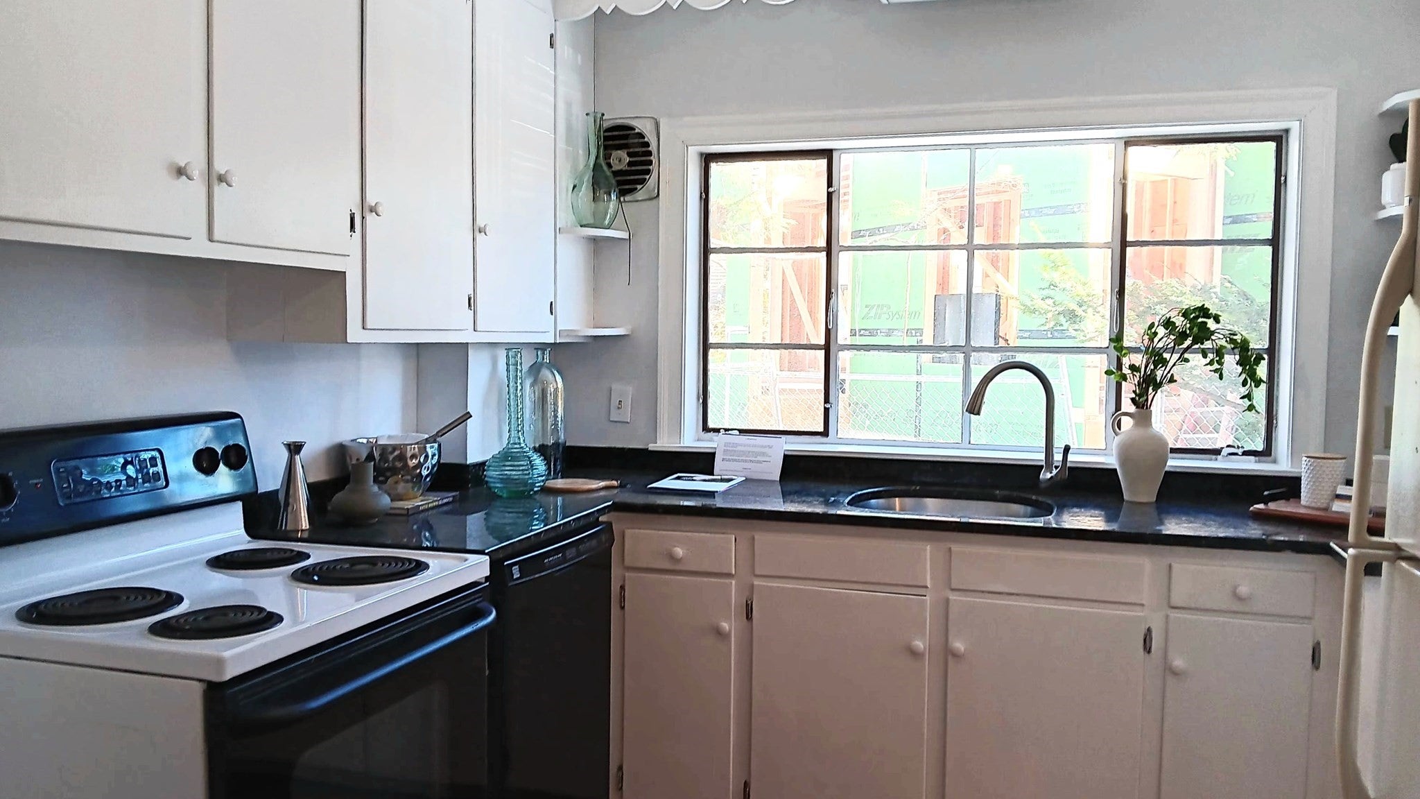 14-16 Cotter Rd #2, Newton, MA Photo #4