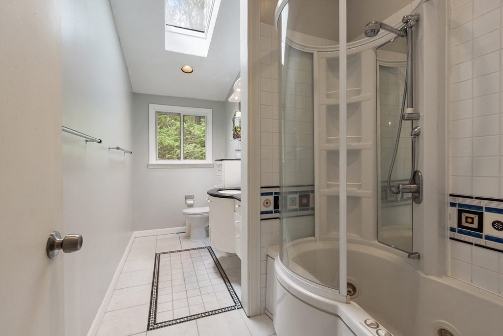 86 Framingham Road, Southborough, MA Photo #24