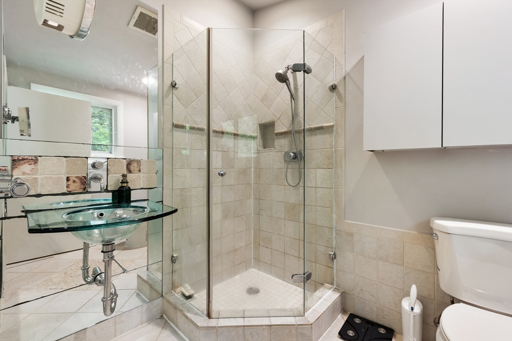 86 Framingham Road, Southborough, MA Photo #19
