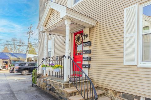 49 Atlantic Ave Marblehead MA 01945