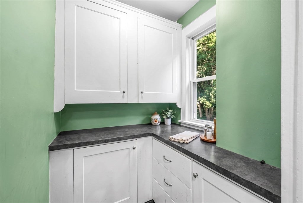 307 Fountain St, Springfield, MA, 307 Fountain St, Springfield, MA Photo #7