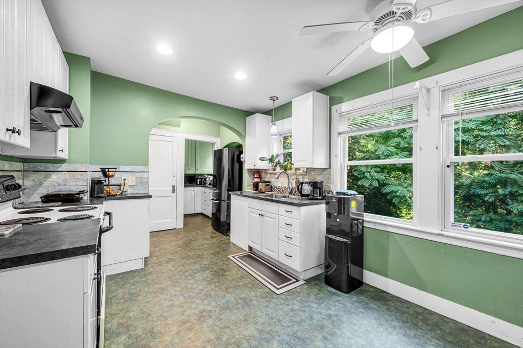 307 Fountain St