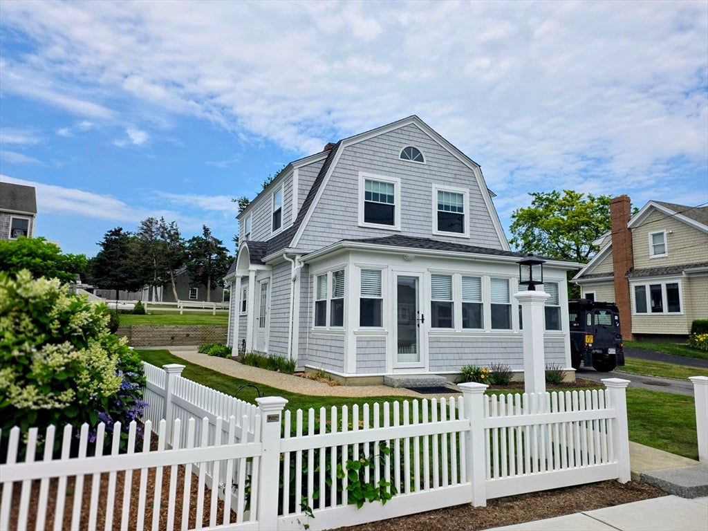 Photo of 19 Priscilla Beach Rd, Plymouth, MA