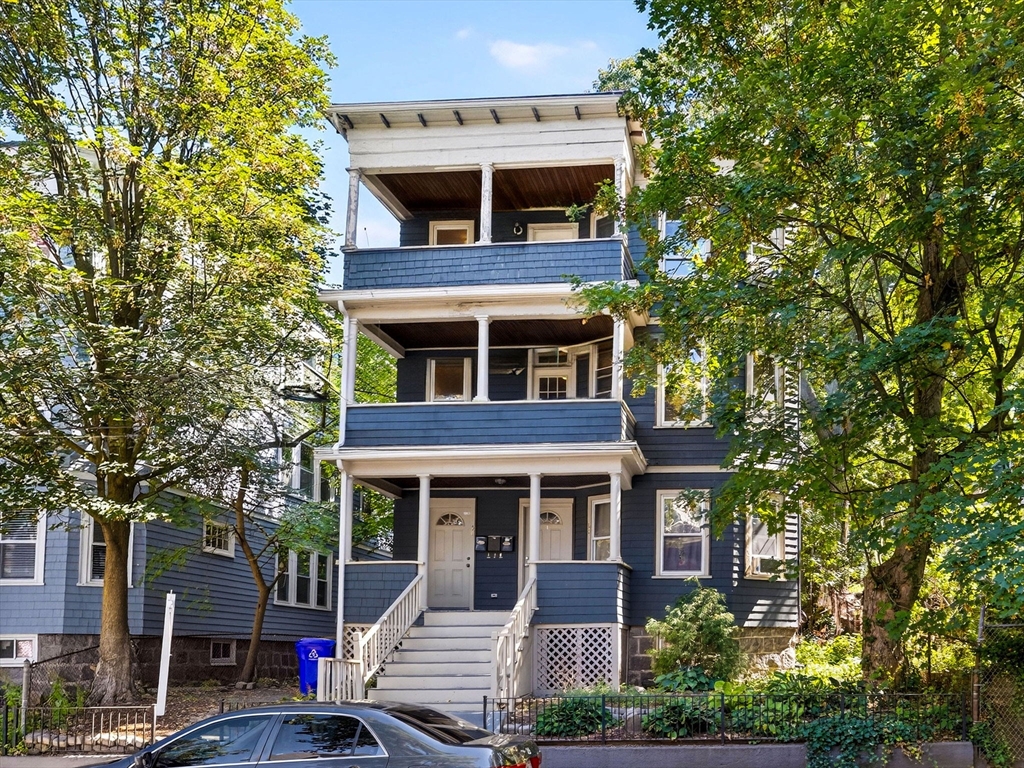 58 Forest Hills St 2